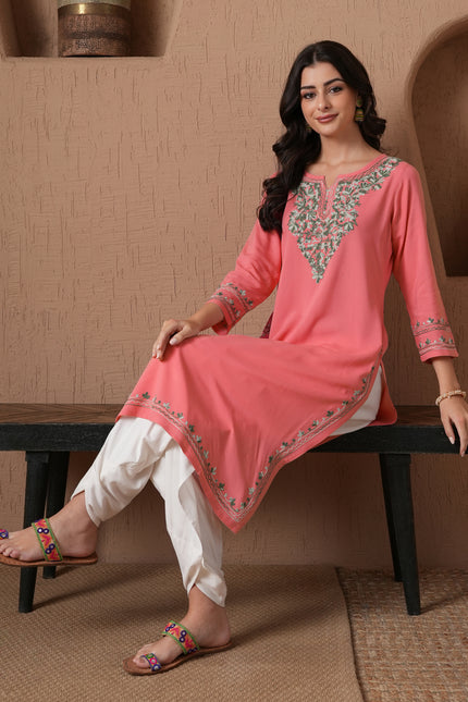 Qazmi Women's Mahsa Kashmiri Aari Work Straight Kurta