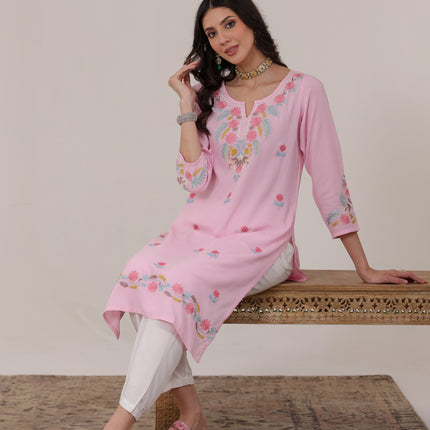 Qazmi Women Aari Embroidered Viscose Rayon Straight Kurta