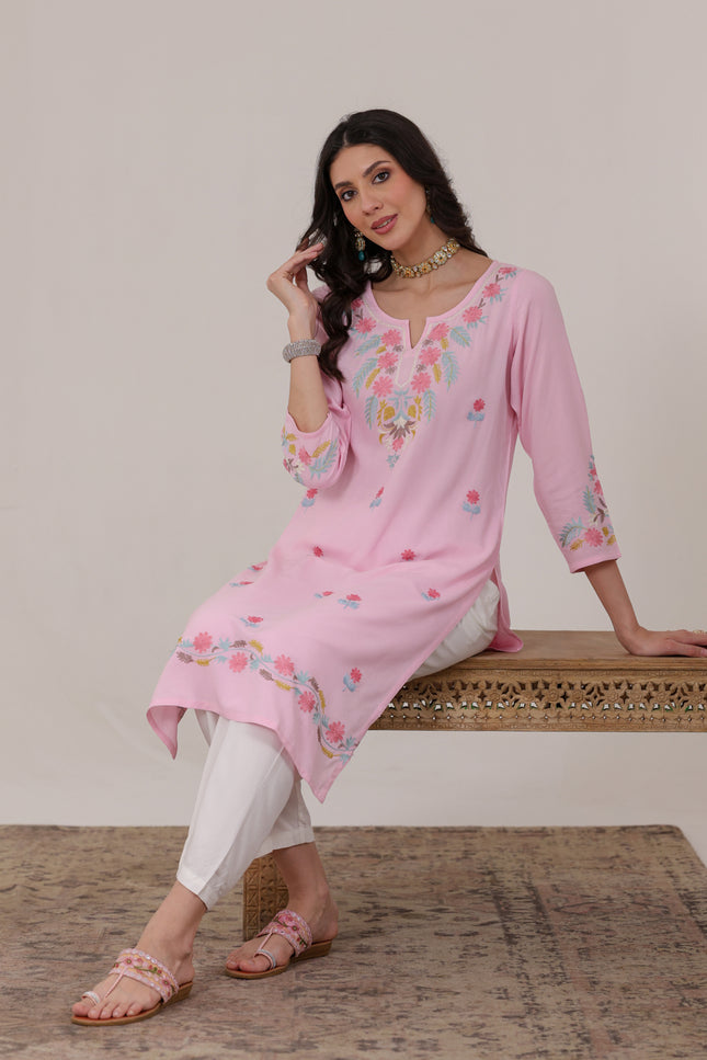 Qazmi Women Aari Embroidered Viscose Rayon Straight Kurta