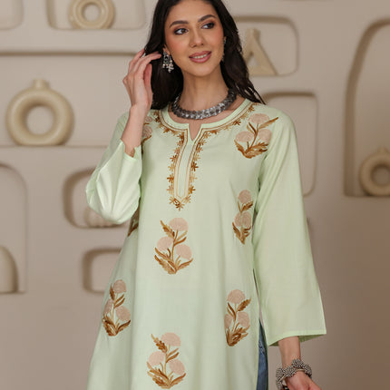 Qazmi Women Kashmiri Aari Embroidered Viscose Rayon Short Kurta