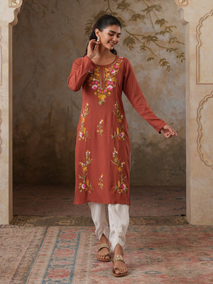 Qazmi Women's Sahar Kashmiri Aari Work Straight Kurta