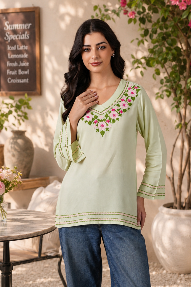 Qazmi Women's Ariana Kashmiri Embroidered V-Neck Short Kurti