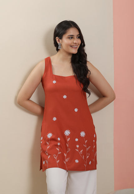 QAZMI Women Floral Embroidered Sleeveless Kurti