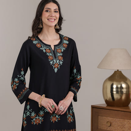 Qazmi Women Aari Embroidered Viscose Rayon Ethnic Short Kurta