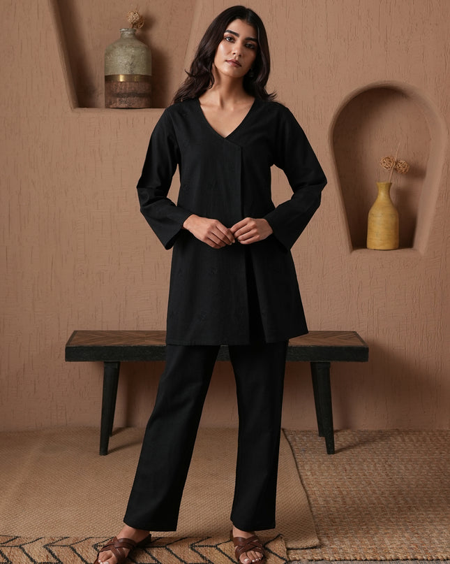 Qazmi Women's Cotton Linen Kashmiri Aari Work CoOrd Set