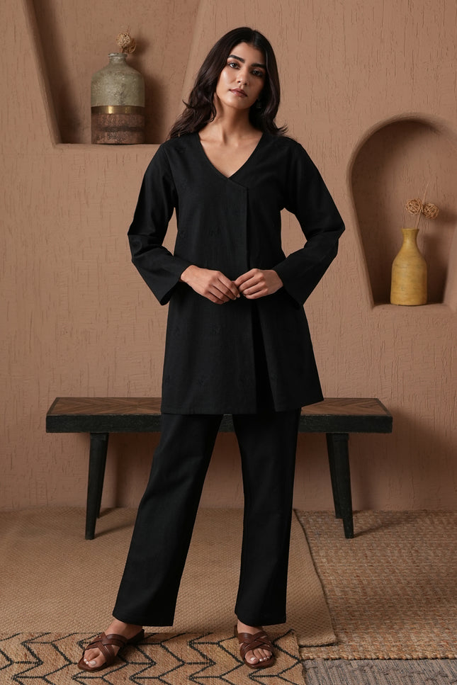 Qazmi Women's Cotton Linen Kashmiri Aari Work CoOrd Set