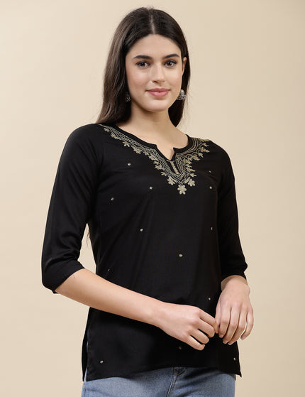 Pash Boota Short Kurti For Women