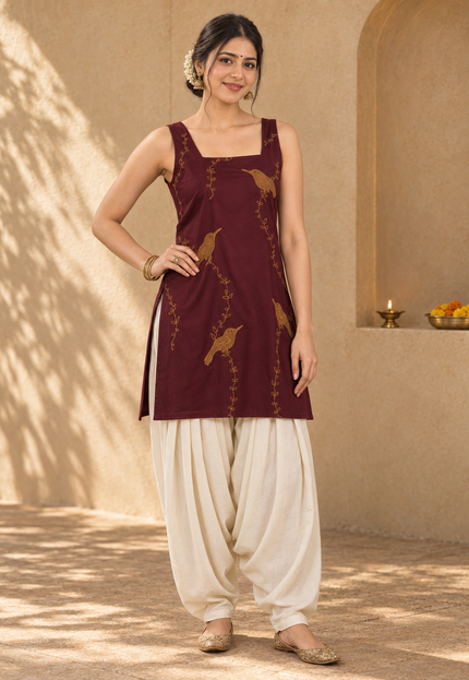 Qazmi Women Embroidered Viscose Rayon Sleeveless Kurti with Square Neck & Tie-Up Back