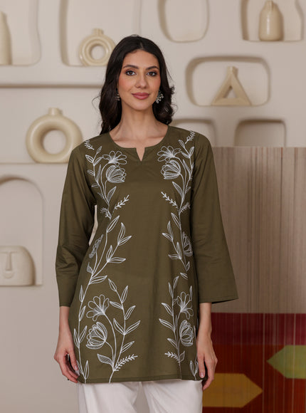 Qazmi Women's Aari Embroidered Pure Cotton Short Kurta