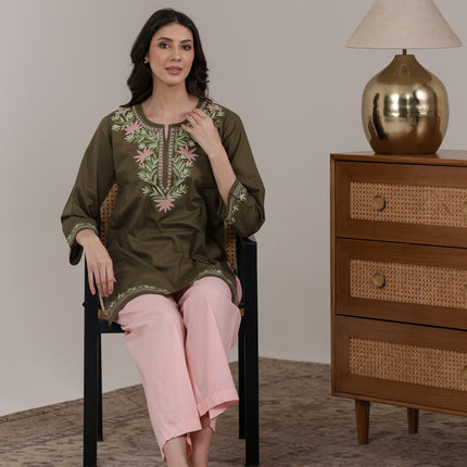 Qazmi Women Aari Embroidered Pure Cotton Short Kurta with Full Sleeves