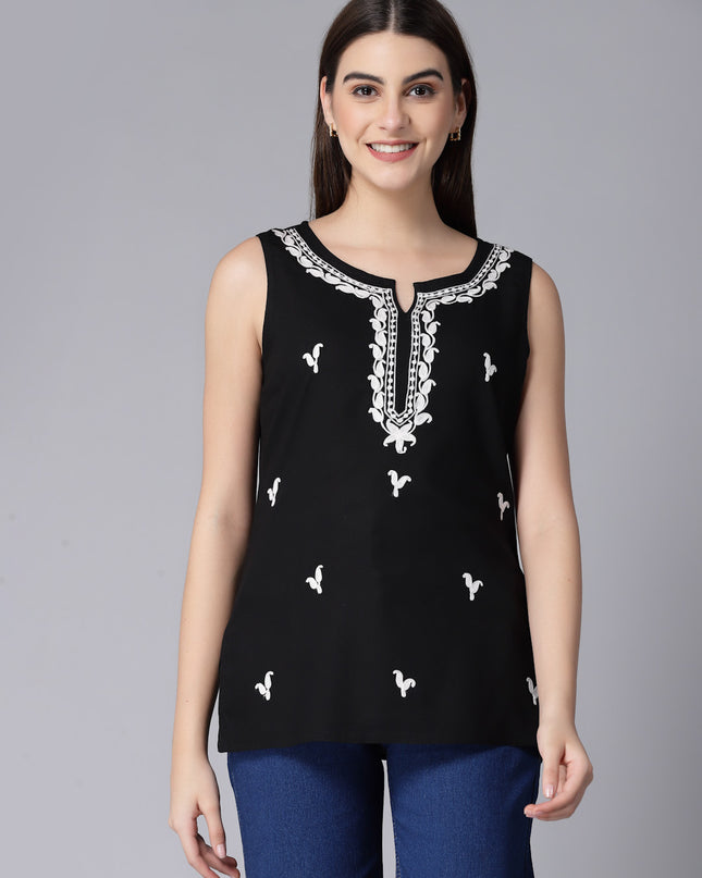 Laiba Aari Embriodered Sleevless Kurti For Women