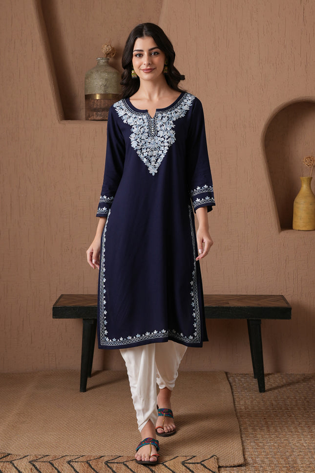 Qazmi Women's Mahsa Kashmiri Aari Work Straight Kurta