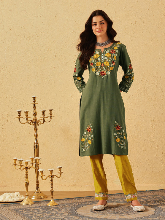 Qazmi Women's Zaynab Kashmiri Aari Work Cotton Linen Olive Green Kurta