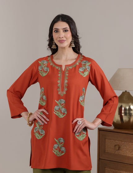 Qazmi Women Kashmiri Aari Embroidered Viscose Rayon Short Kurta
