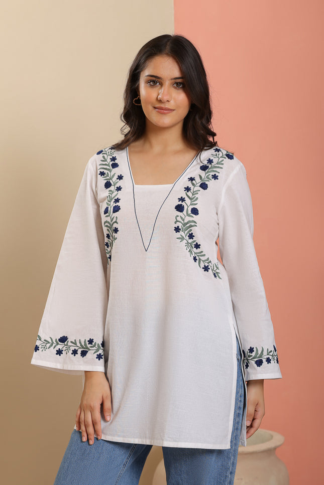 Qazmi Women Pure Cotton Square-Neck Aari  Embroidered Short Kurti