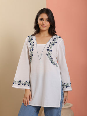 Qazmi Women Pure Cotton Square-Neck Aari  Embroidered Short Kurti