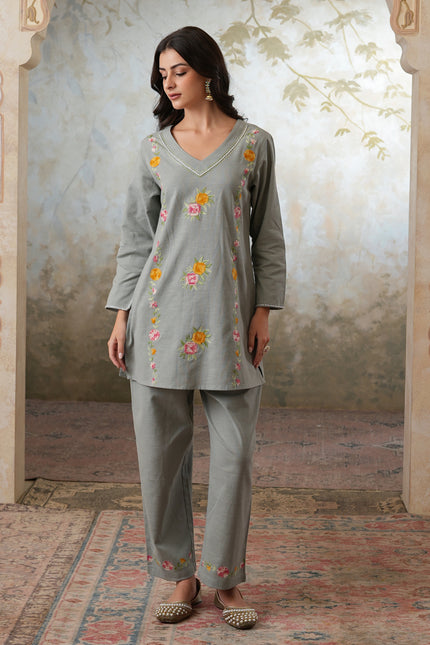 Qazmi Women's Mehreen Kashmiri Aari Work Pearl Studded Cotton Linen CoOrd