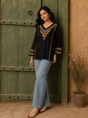 Qazmi Women's Amina Kashmiri Embroidered V-Neck Short Kurti
