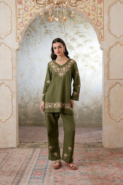 Qazmi Women's Kashmiri Chinarkari Work Olive Green CoOrd Set