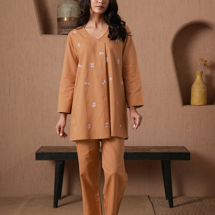 Qazmi Women's Cotton Linen Kashmiri Aari Work CoOrd Set