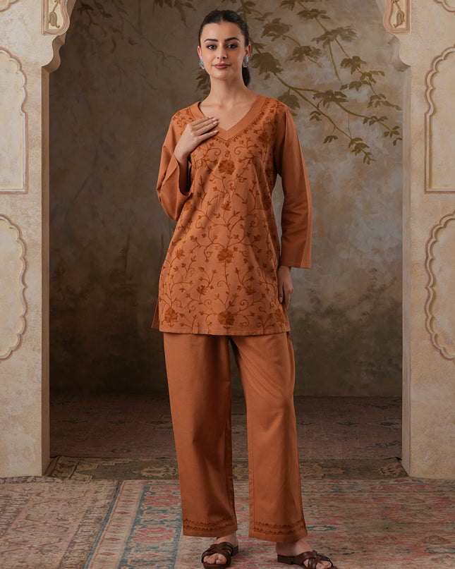 Qazmi Women's Kashmiri Aari Embroidered Cotton Linen V-Neck CoOrd Set