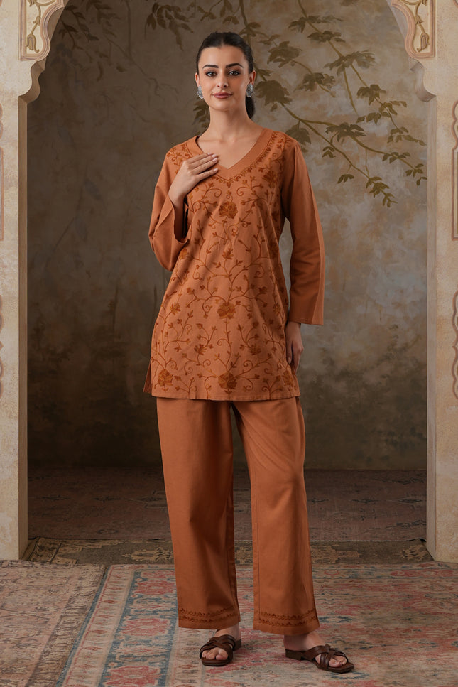 Qazmi Women's Kashmiri Aari Embroidered Cotton Linen V-Neck CoOrd Set