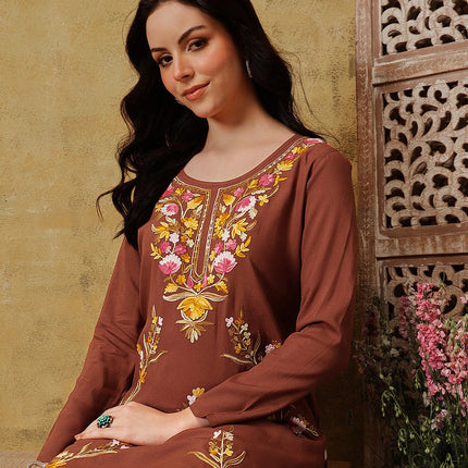 Qazmi Women's Sahar Kashmiri Aari Work Straight Kurta