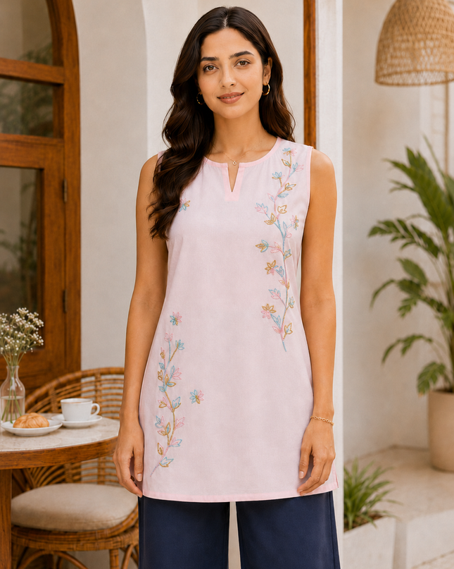 Qazmi Women Embroidered Viscose Rayon Sleeveless Embroidered Kurti