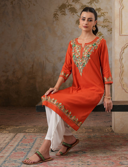 Qazmi Women's Noor Kashmiri Aari Work Straight Kurta