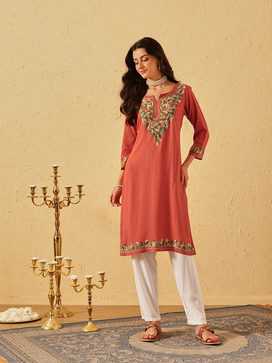 Qazmi Women's Noor Kashmiri Aari Work Straight Kurta