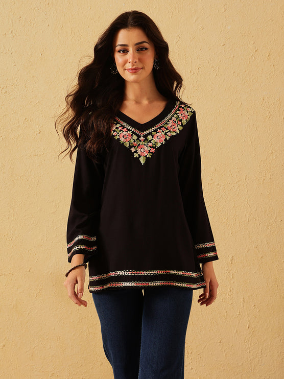 Qazmi Women's Amina Kashmiri Embroidered V-Neck Short Kurti
