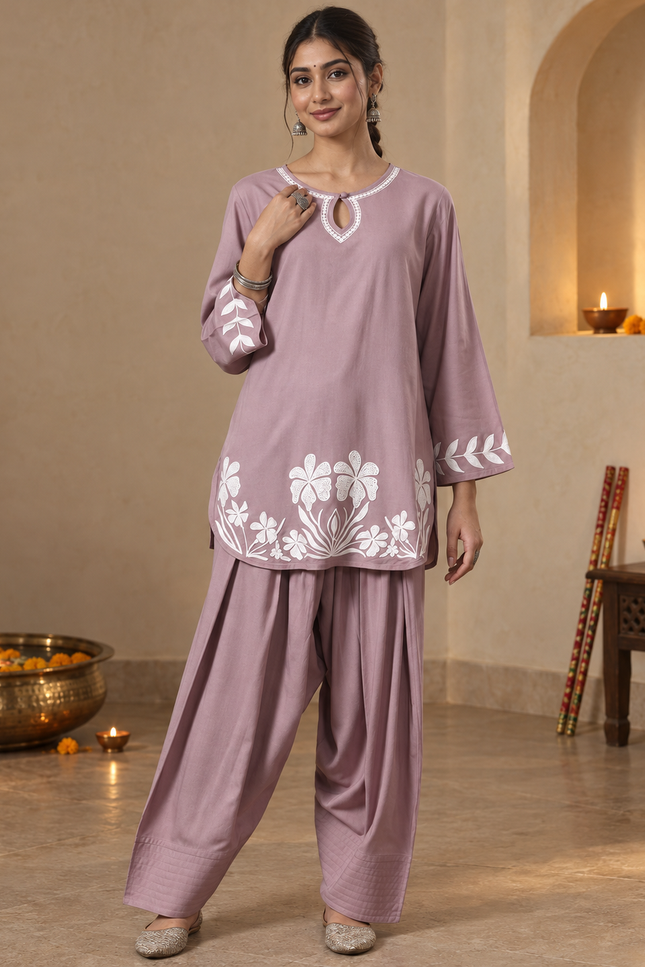 Qazmi Women Floral Aari Embroidered Viscose Rayon Kurti with Farshi Salwar
