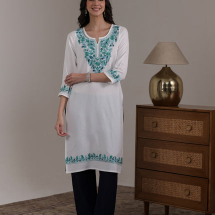 Qazmi Women's Noor Kashmiri Aari Work Straight Kurta