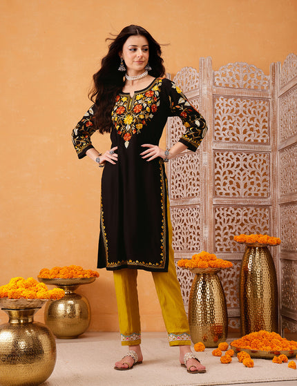 Mahnaz Aari Long Kurti For Women