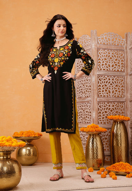 Mahnaz Aari Long Kurti For Women