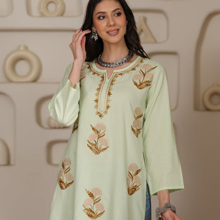 Qazmi Women Kashmiri Aari Embroidered Viscose Rayon Short Kurta