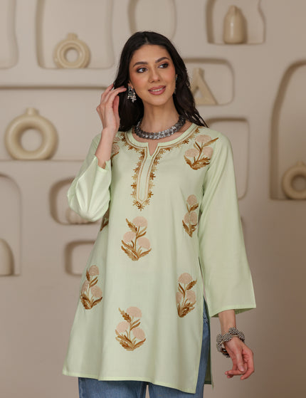 Qazmi Women Kashmiri Aari Embroidered Viscose Rayon Short Kurta