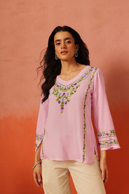 Qazmi Women's Amina Kashmiri Embroidered V-Neck Short Kurti