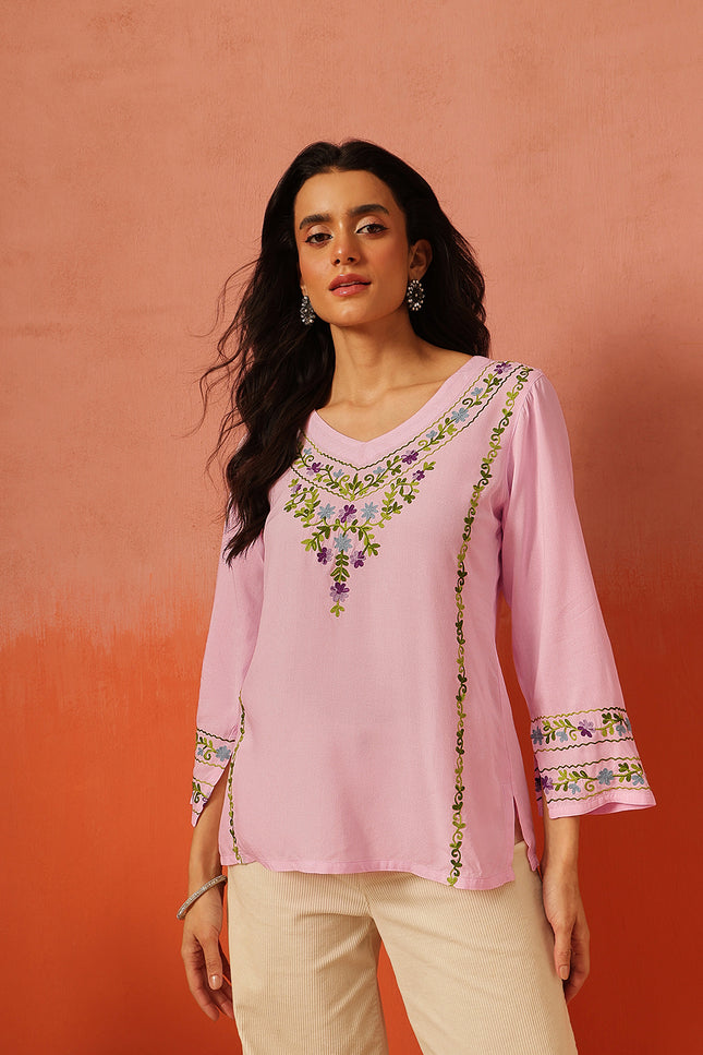 Qazmi Women's Amina Kashmiri Embroidered V-Neck Short Kurti