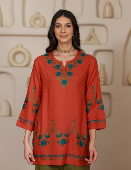 Qazmi Women Aari Embroidered Viscose Rayon Ethnic Short Kurta