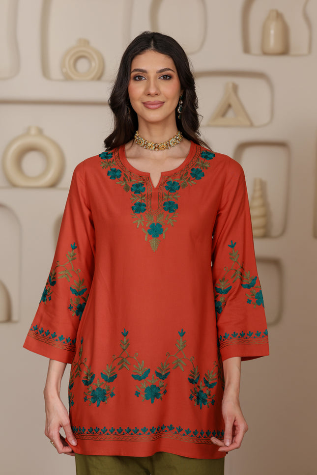 Qazmi Women Aari Embroidered Viscose Rayon Ethnic Short Kurta