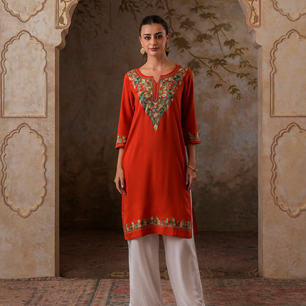 Qazmi Women's Noor Kashmiri Aari Work Straight Kurta