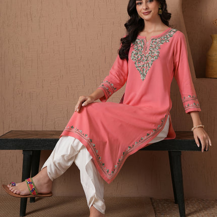 Qazmi Women's Mahsa Kashmiri Aari Work Straight Kurta