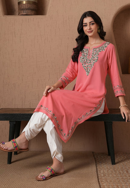 Qazmi Women's Mahsa Kashmiri Aari Work Straight Kurta