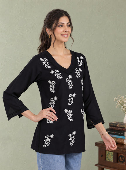 Qazmi Women Kashmiri Aari Embroidered Viscose Rayon Flared Sleeves Short Kurti
