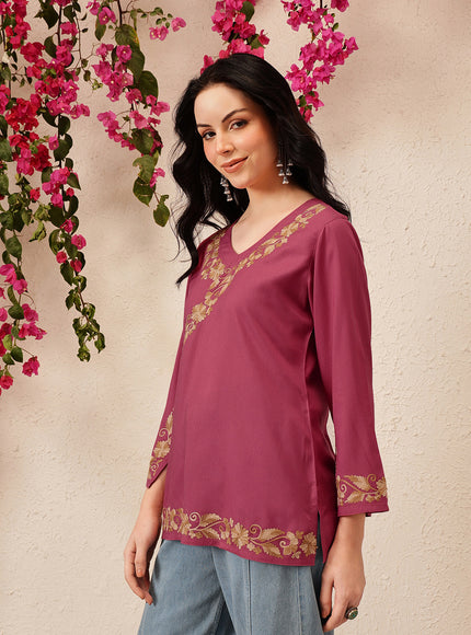 Qazmi Women's Jina V-Neck Kashmiri Aari Work Full Sleeves Kurti