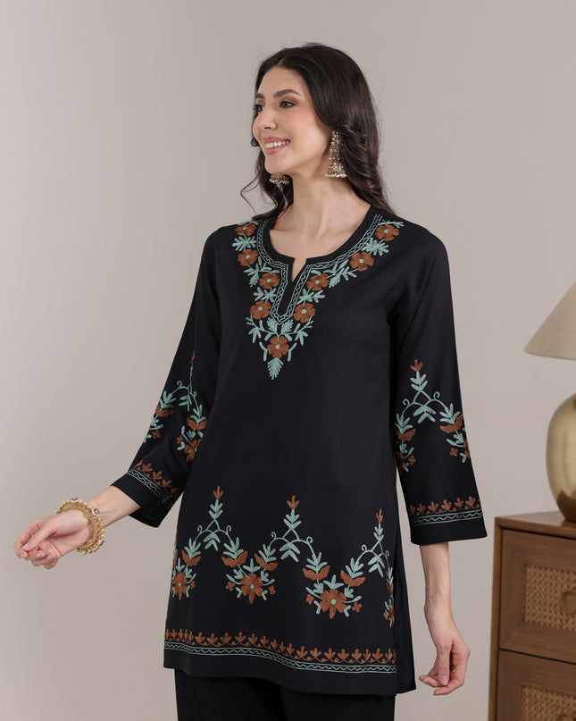 Qazmi Women Aari Embroidered Viscose Rayon Ethnic Short Kurta