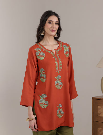 Qazmi Women Kashmiri Aari Embroidered Viscose Rayon Short Kurta