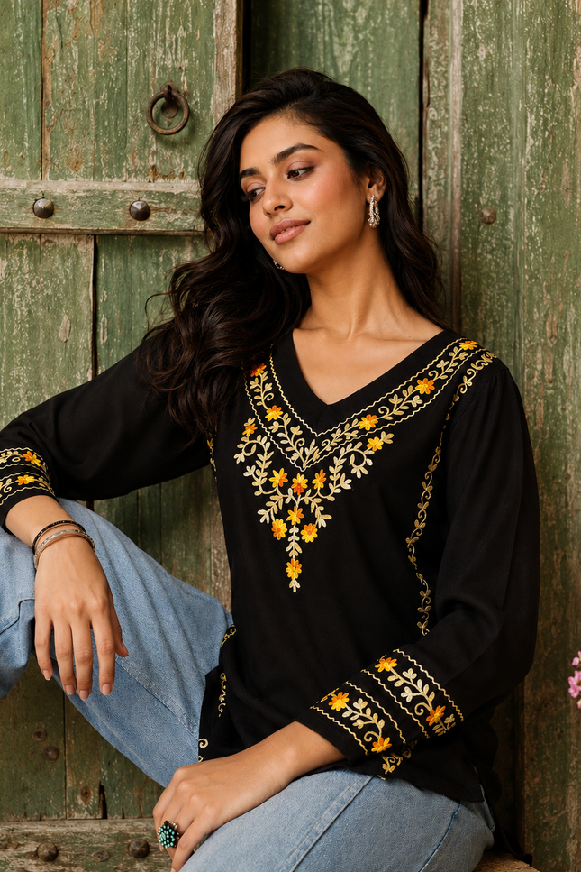 Qazmi Women's Amina Kashmiri Embroidered V-Neck Short Kurti