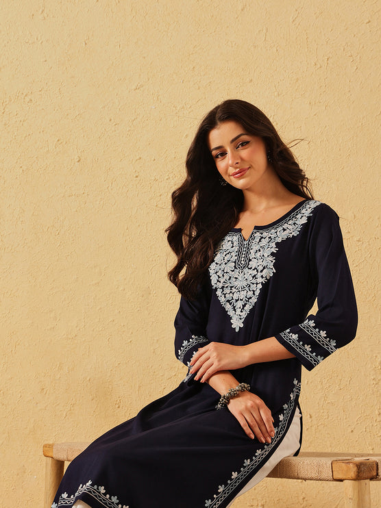 Qazmi Women's Mahsa Kashmiri Aari Work Peach Straight Kurta